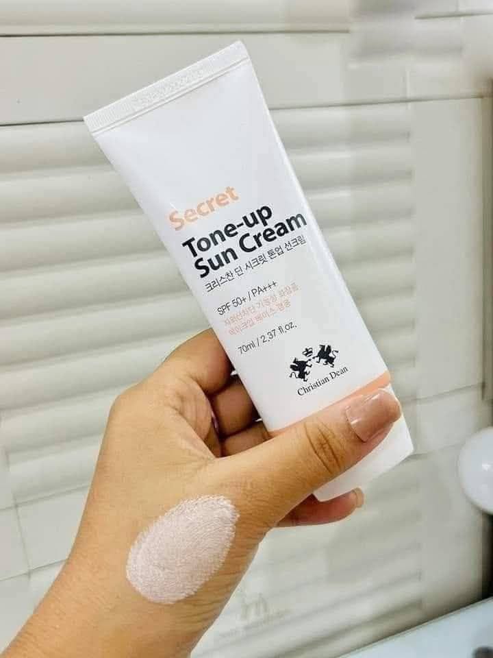Secret tone up sunscreen